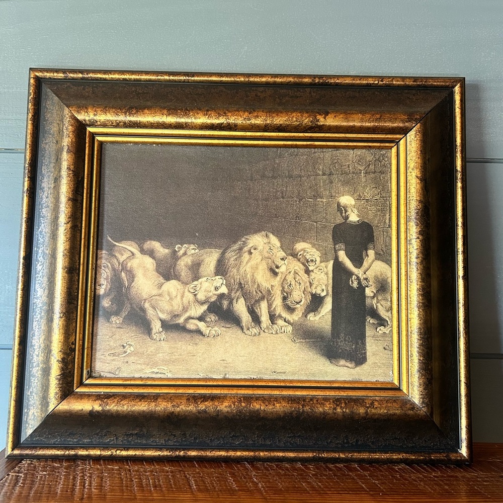 Vintage Robert Spooner Galerie Lion’s Den Print in Ornate Gold Frame